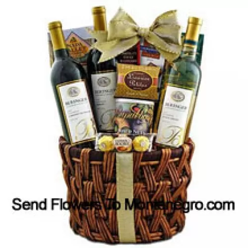 Deze geschenkmand bevat Beringer California Collection Cabernet Sauvignon rode wijn, Beringer California Collection Merlot rode wijn, Beringer California Collection Pinot Grigio witte wijn, Ghirardelli chocolade, Ferrero Rocher fijne hazelnootchocolaatjes, Napa Valley honingmosterd zuurdesembrokjes, Cashew Roca boterkrakeling met chocolade en cashewnoten, Rademaker frambozenchocoladestokjes, JM Morgans drop petites en luxe gemengde noten in een geschenkblik. (Inhoud van het mandje inclusief wijn kan variëren per seizoen en bezorglocatie. In geval van niet-beschikbaarheid van een bepaald product zullen we het vervangen door een product van gelijke of hogere waarde)